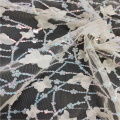 Кружевная вышивка с пайетками на большой ткани с бабочками